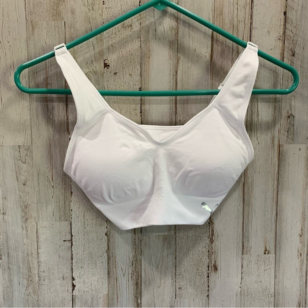 Puma White Padded Sports Bra Small Gym Lounge Lifting Wire Free Athleisure